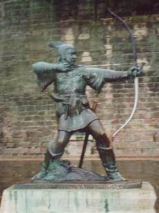 A Robin Hood statue outside Nottingham Castle